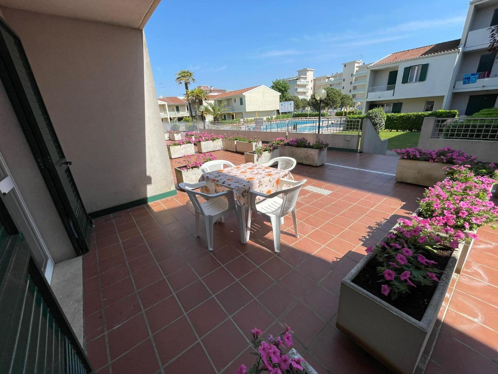 Villaggio Luna Swimmingpool- Agenzia Cocal Caorle Exterior foto