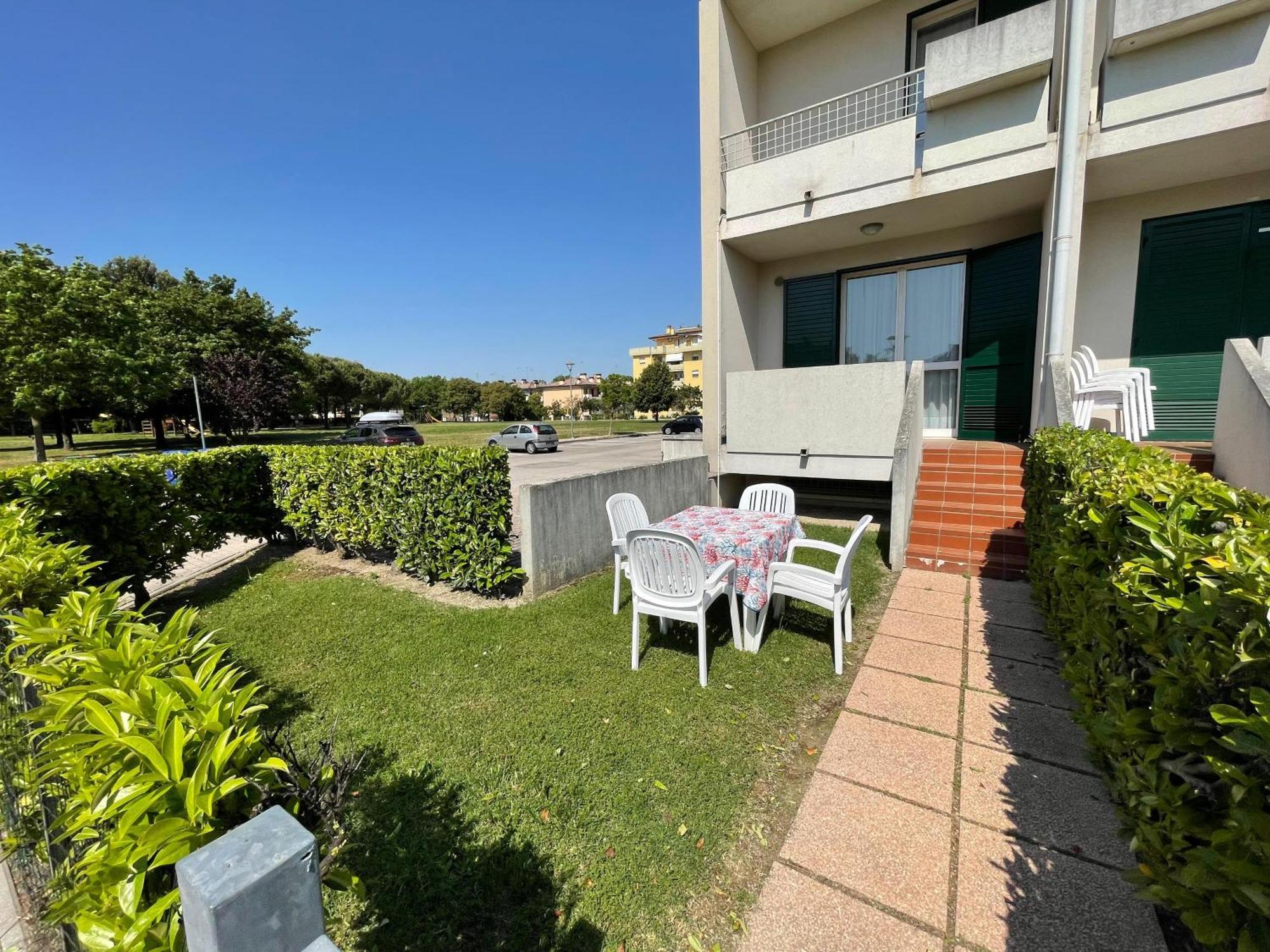 Villaggio Luna Swimmingpool- Agenzia Cocal Caorle Exterior foto