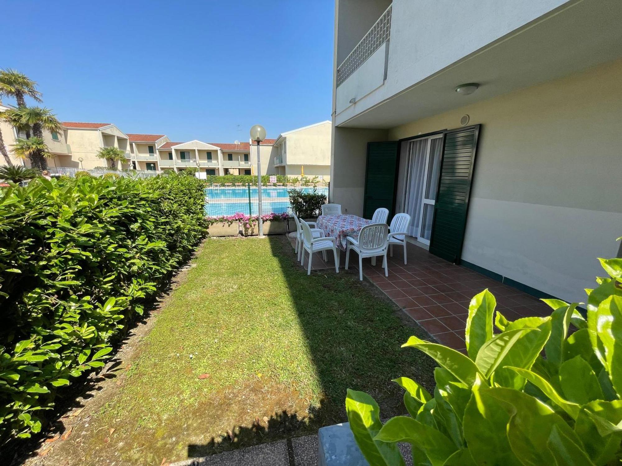 Villaggio Luna Swimmingpool- Agenzia Cocal Caorle Cameră foto