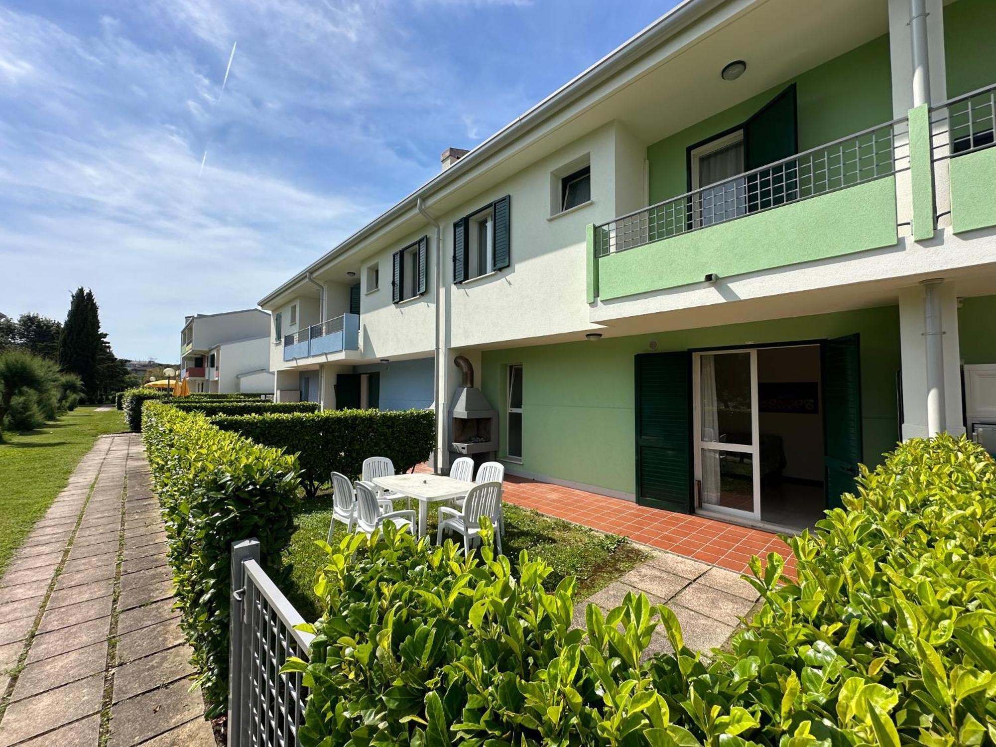 Villaggio Luna Swimmingpool- Agenzia Cocal Caorle Exterior foto